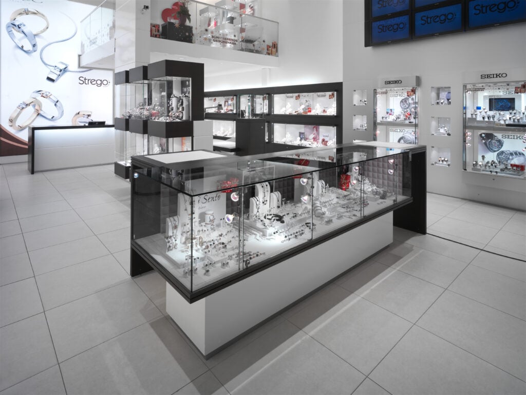 Ladenbau Innenausbau Hemling GmbH - Schmuck