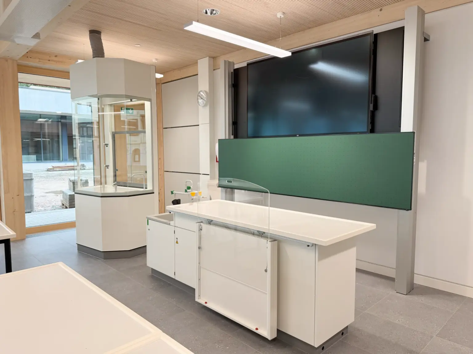 6KBF_HLB_20250918_0039