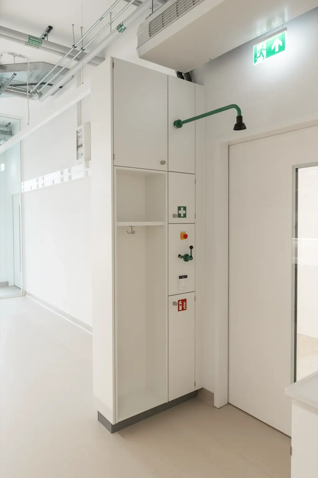 8Auswahl 10_HUKM_202505_0018