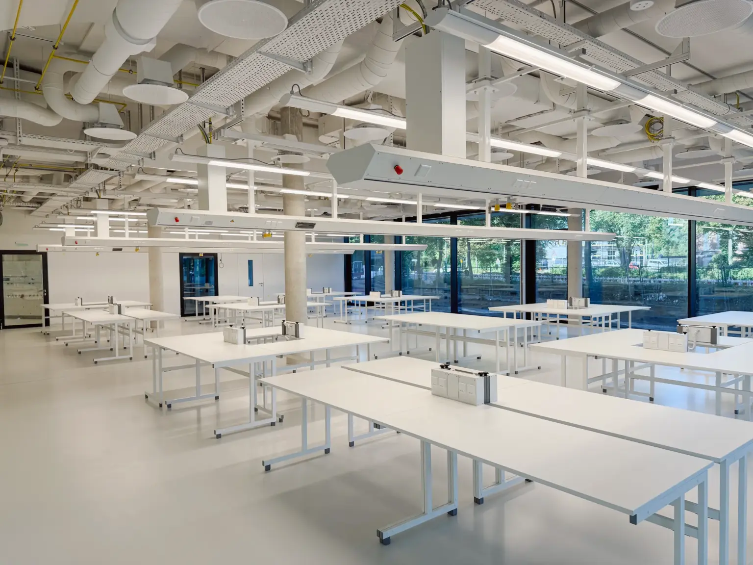 8KBF_HLB_20250912_0033